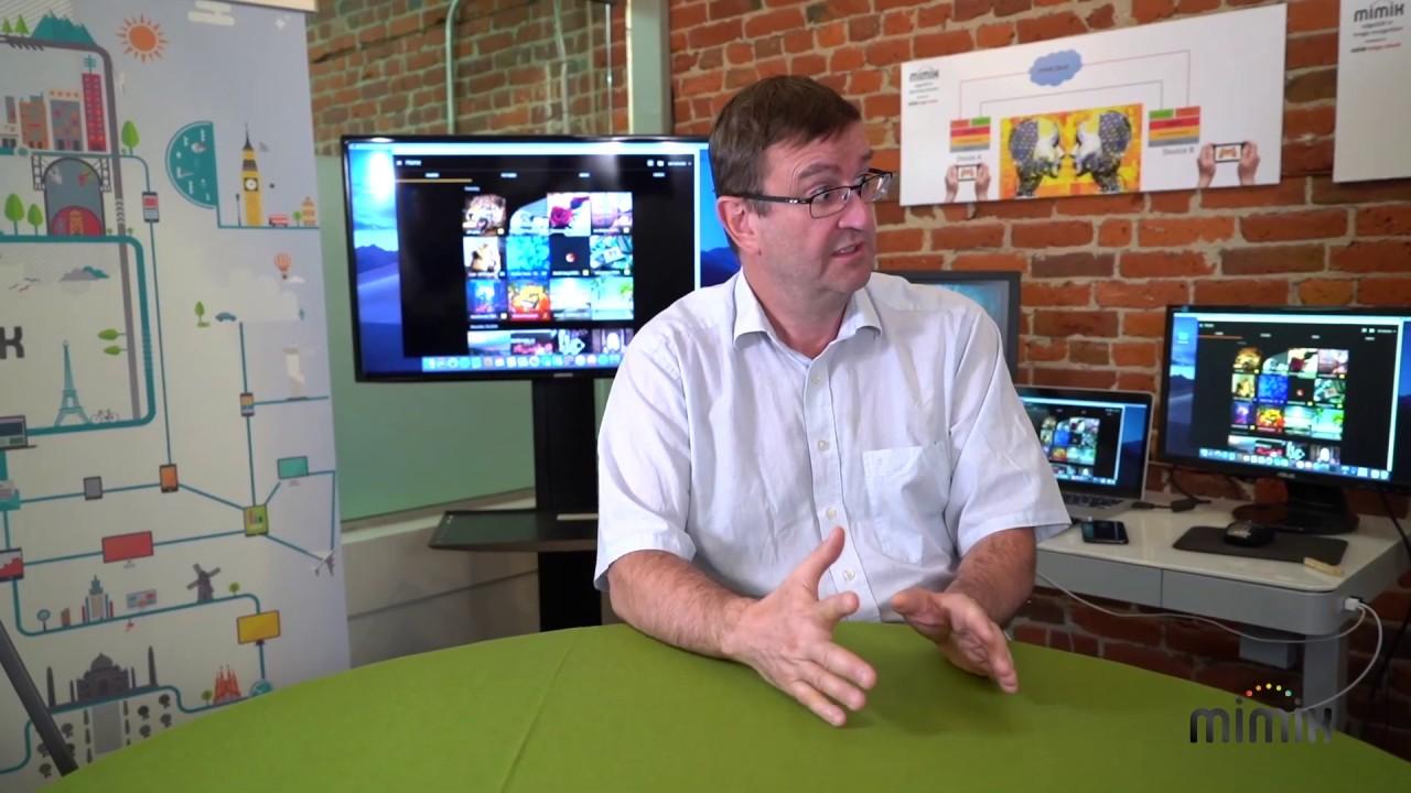 What is mimik edgeEngine?